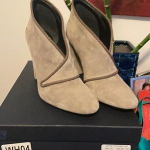 Oscar de la Renta booties